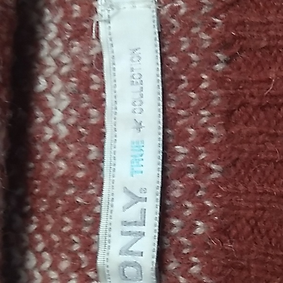 ONLY- True Collection Touque, one size. - Picture 3 of 5